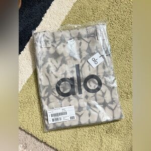 ALO Yoga Tie Dye HUGE Shopper Tote Bag